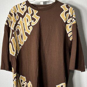 D. Vizion Illuminati Collection Brown w Ambigram Text (Unknown Words) SZ 4XL